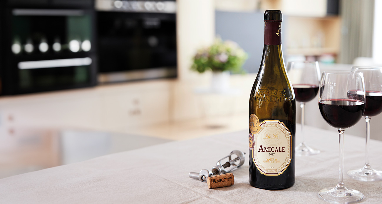 Amicale Rosso Italian Red Wine